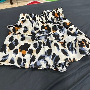 flare shorts